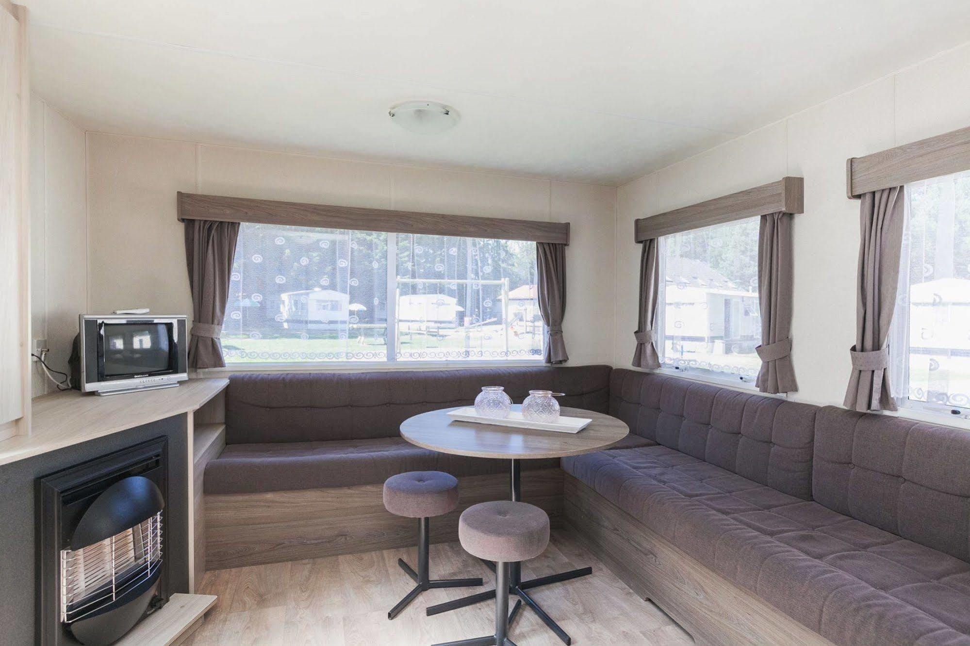 Oostappen Vakantiepark Brugse Heide Bv Valkenswaard Exterior foto